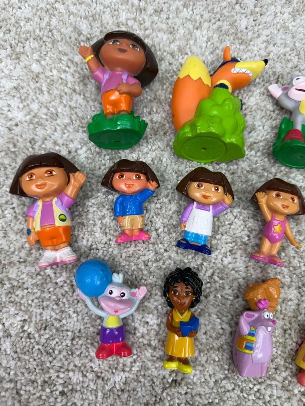 Mixed Random Lot of Dora the Explorer Action Figures Cake Toppers Collectables